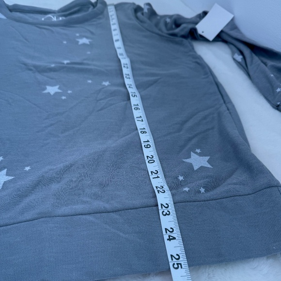 CHASER SOFT FLEECE Sweatshirt Women's long sleeve shirt Gray w/Star NWT MSRP $79 - Picture 5 of 12